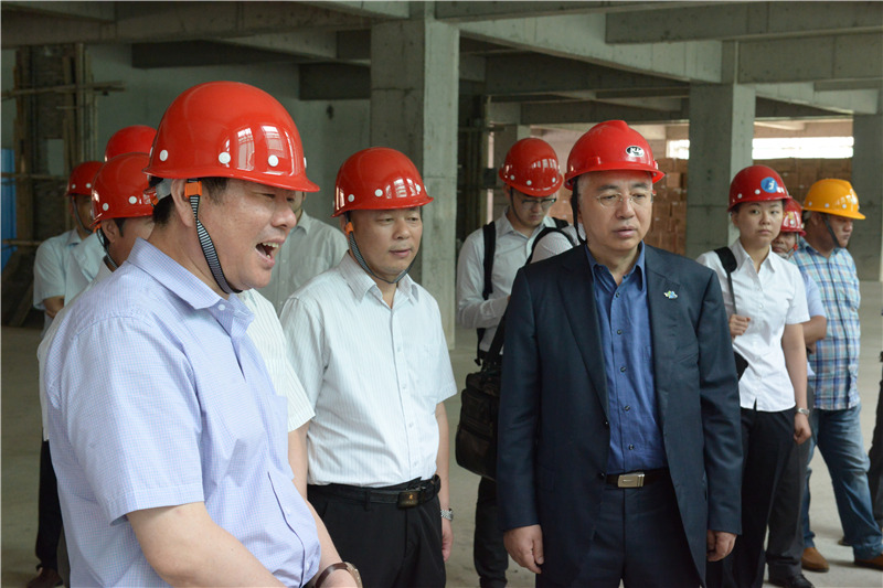 被動房住建局領(lǐng)導1.jpg